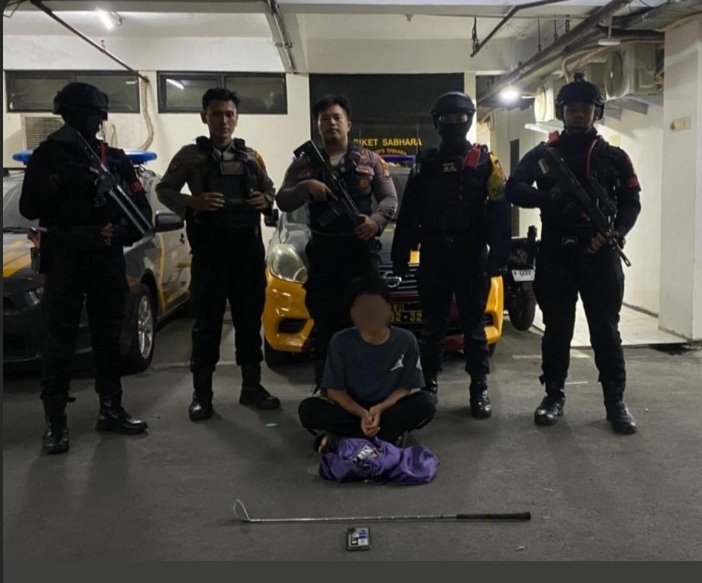 Respon Cepat Brimob Polda Metro Jaya, Amankan Remaja Tawuran Bawa Stik Golf